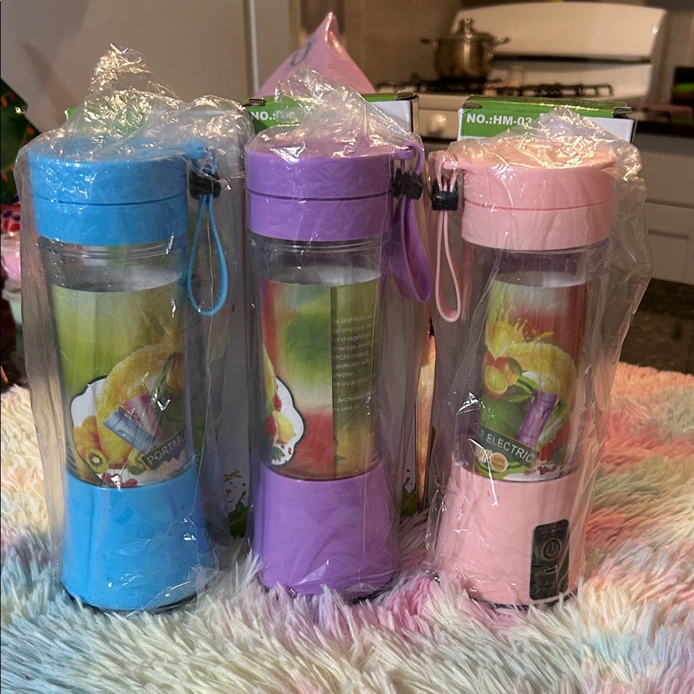 Portable Electric Blender - Blue, Purple, and Pink - Picture 1 of 1